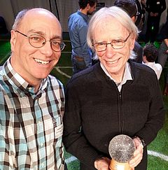 Andreas Tonin und Peter Oelhafen bei der Preisverleihung (Bild: Andreas Tonin)