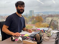 Simone Pengue hat den «Prix Média Newcomer» 2021 der Akademien der Wissenschaften Schweiz gewonnen.