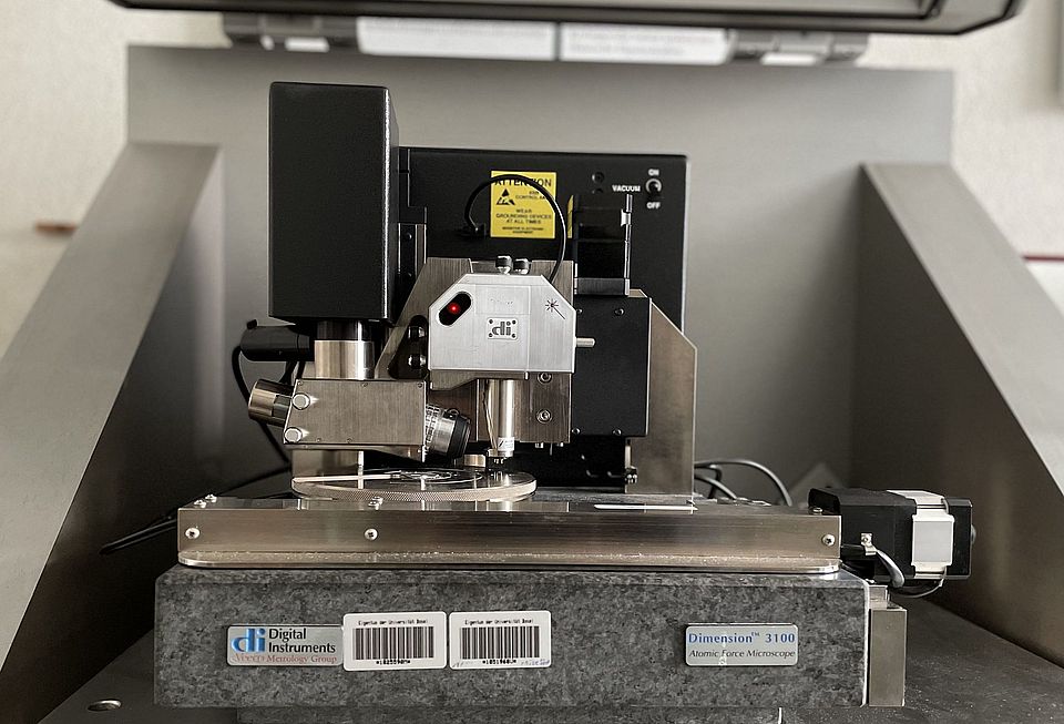 Bruker Dimension 3100 (AFM – Atomic Force Microscopy)